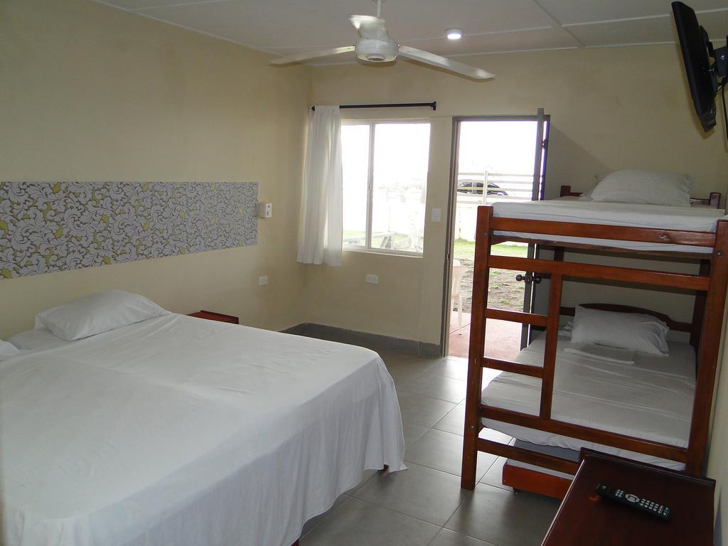 Hotel Nitana Coveñas Eksteriør billede