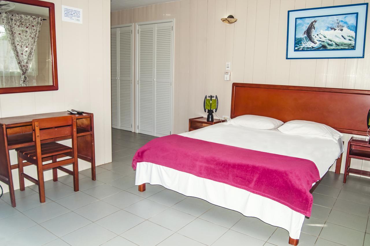 Hotel Nitana Coveñas Eksteriør billede