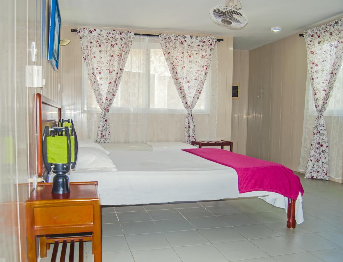 Hotel Nitana Coveñas Eksteriør billede